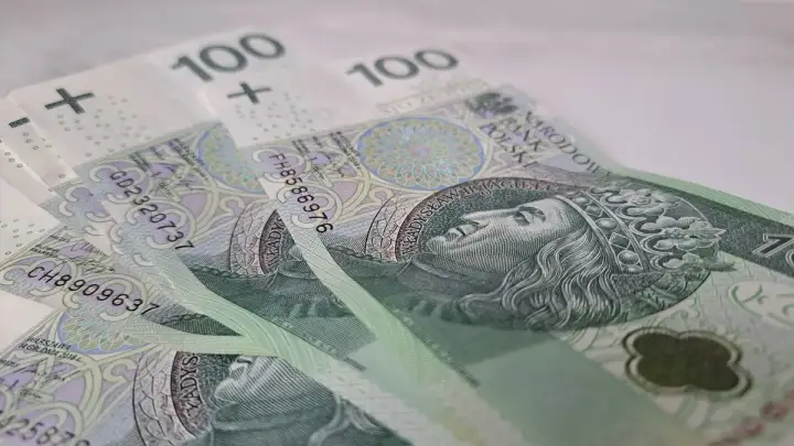 Kto kontroluje fundusz socjalny w szkole? Odpowiedzialność i zasady działania.